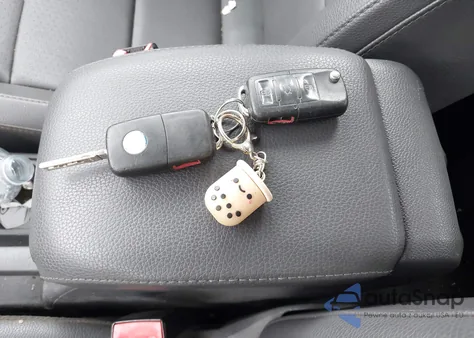 2007 Volkswagen Jetta Wolfsburg Edition from USA, damaged, VIN 3VWEG71K17M179776